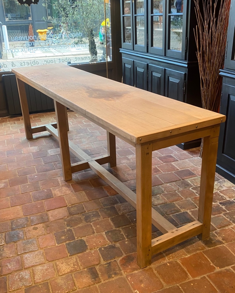 TABLE ETABLI – Image 2