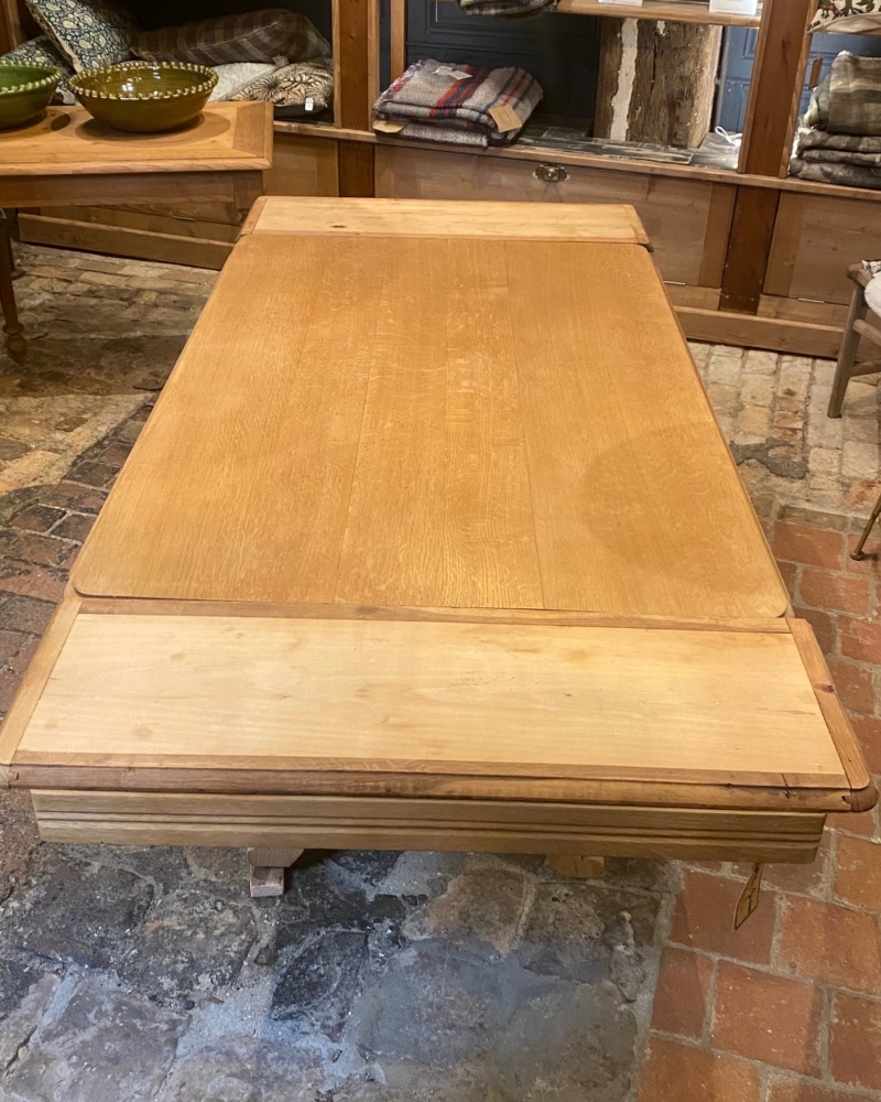 TABLE – Image 5