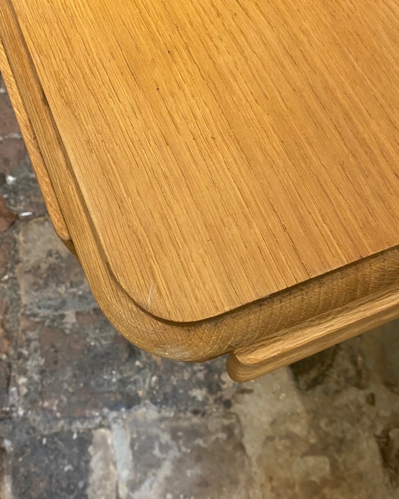 TABLE – Image 7