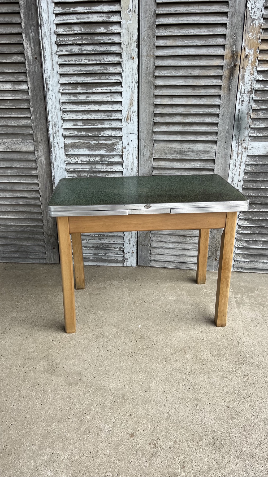 TABLE DE CUISINE – Image 2