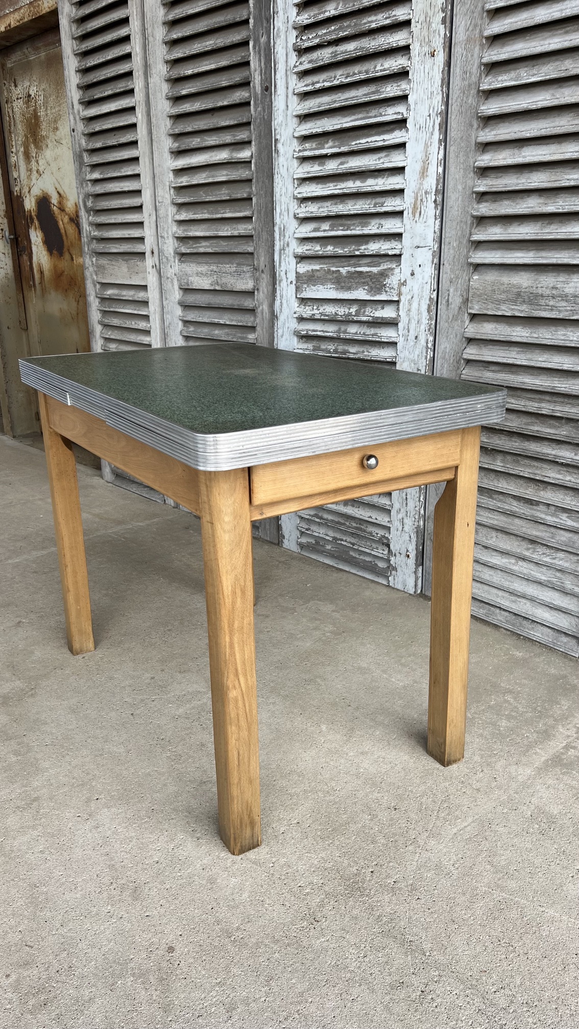 TABLE DE CUISINE – Image 4